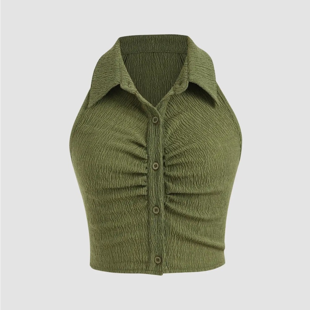 Cider Solid Texture Collar Crop Top in Green